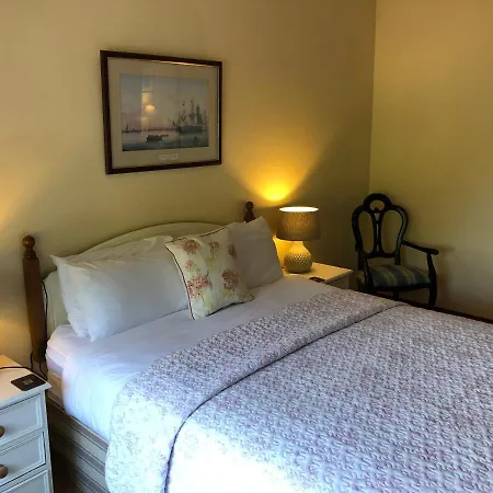 Bed & Breakfast Dunaree 4*