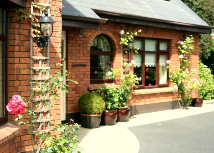 Bed & Breakfast Dunaree 4*